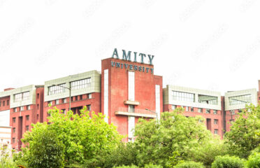 Amity University Noida: Admission 2025, Courses, Fees, Ranking, Placements